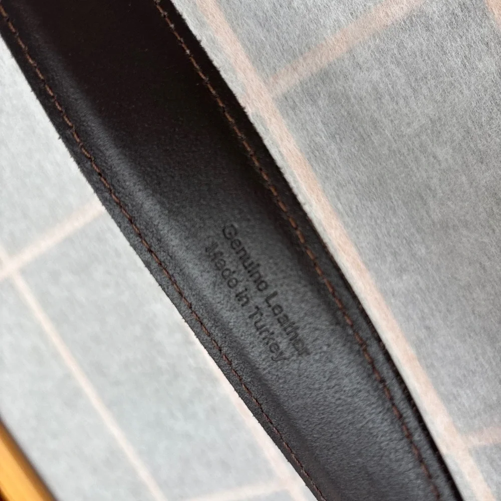 LL BEAN Mens Genuine Leather Belt Dark Brown Brass Buckle Made in Turkey Casual